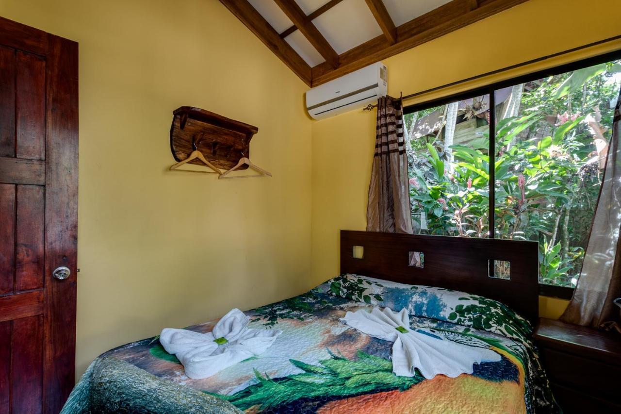 Tropical Beach Uvita Exterior photo